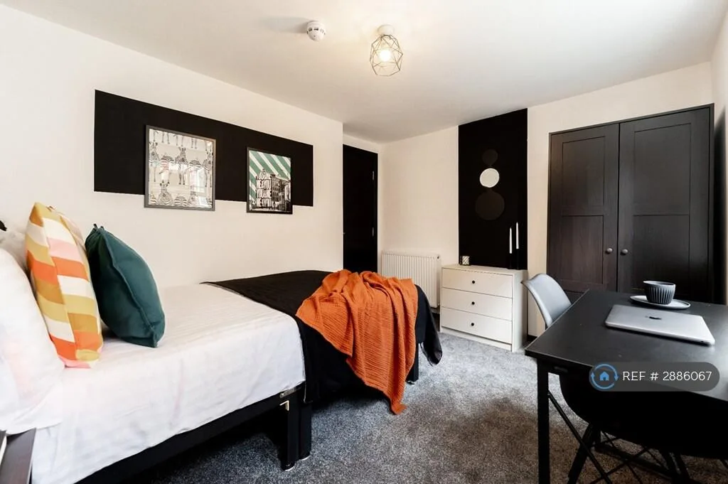 1 bedroom flat share for rent