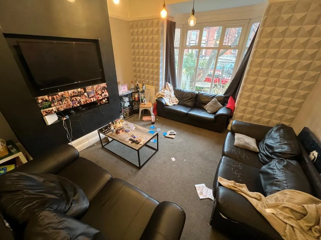 1 bedroom detached house for rent