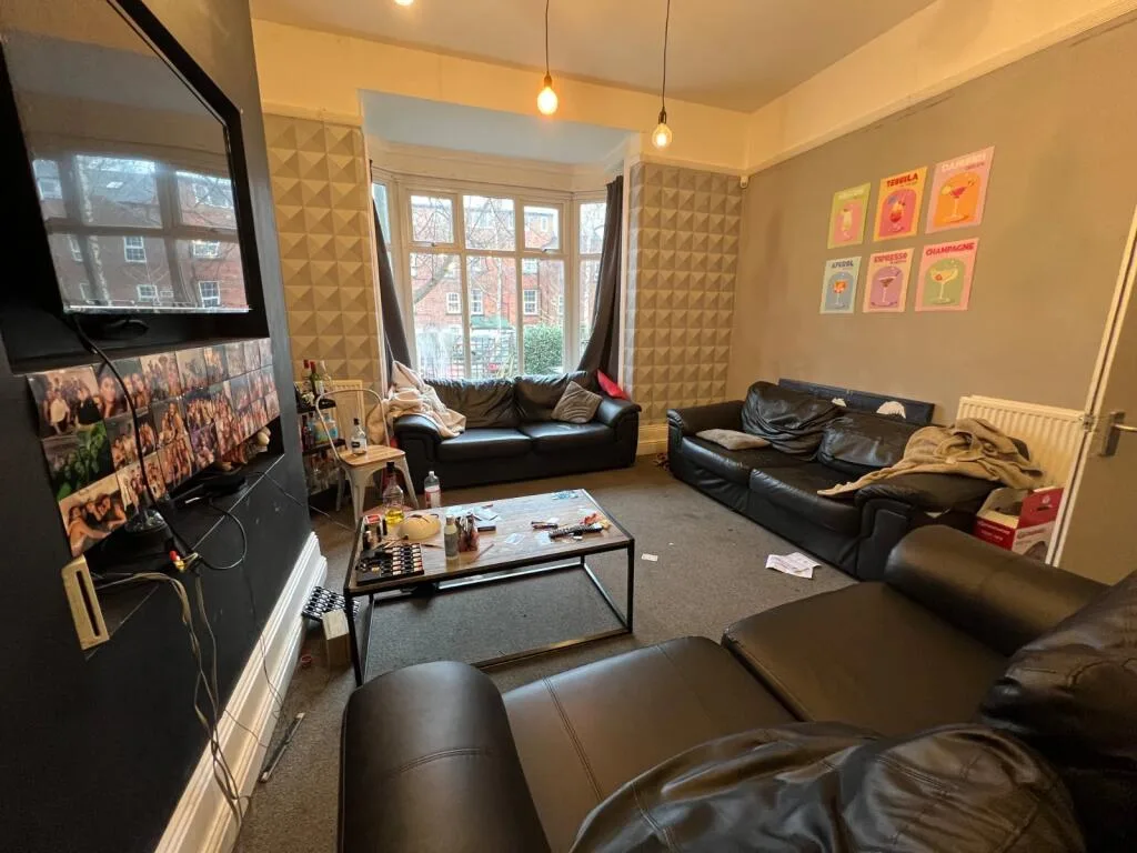 1 bedroom detached house for rent