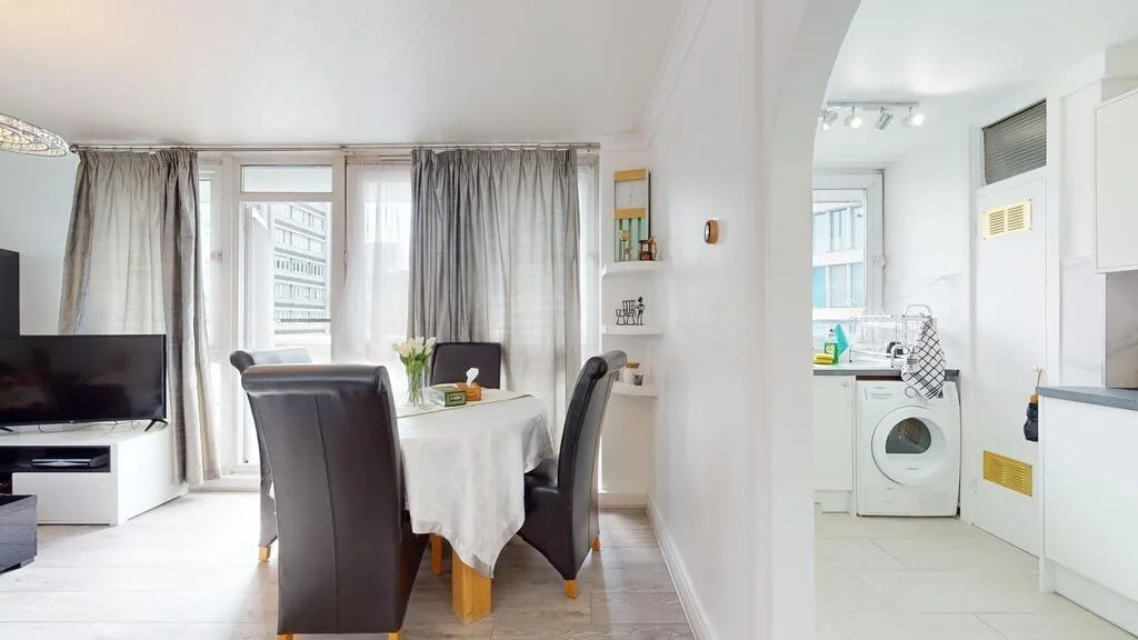 3 bedroom flat for rent