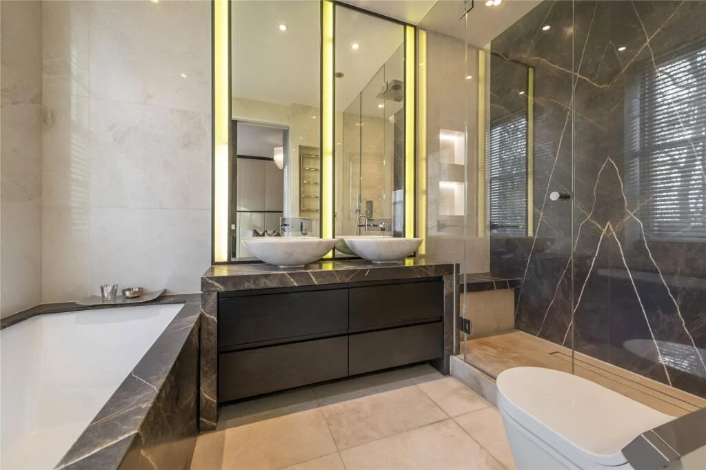 3 bedroom flat for rent
