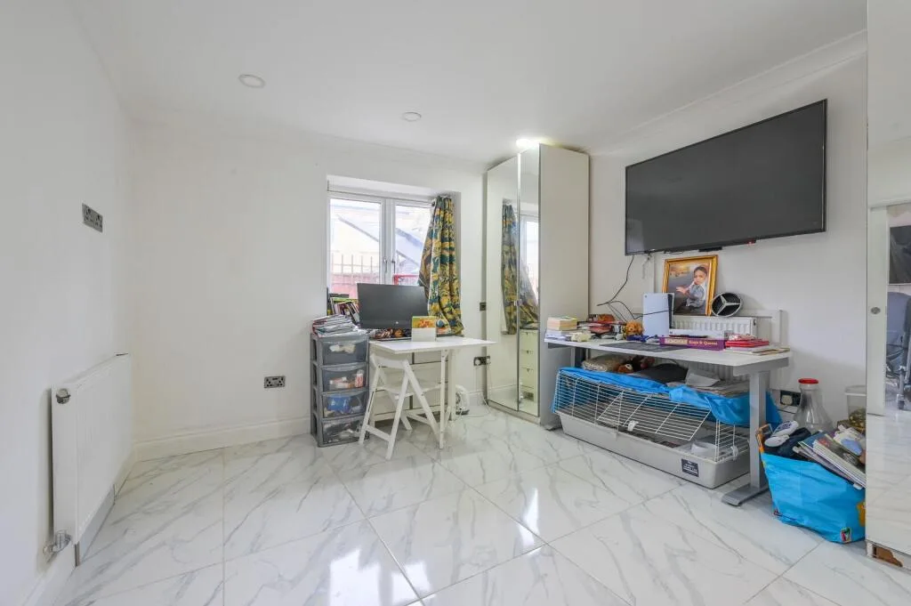 4 bedroom house for rent