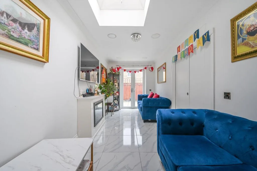 4 bedroom house for rent