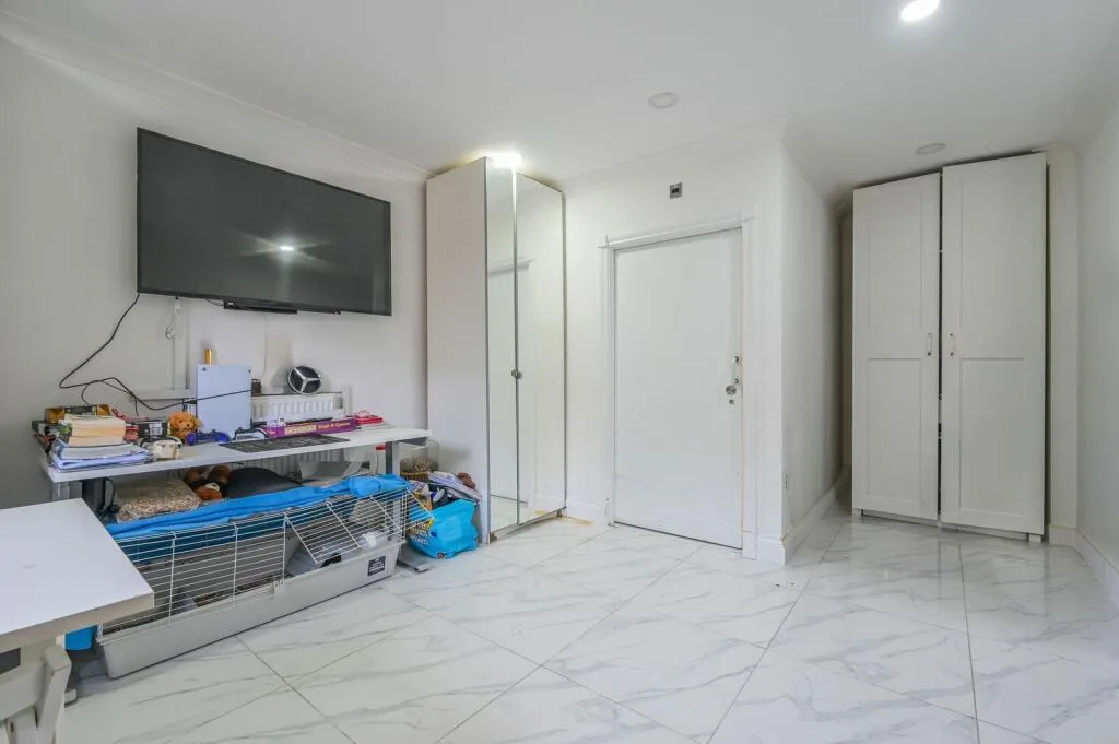 4 bedroom house for rent