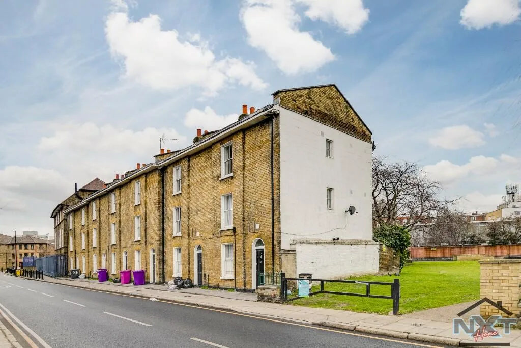 4 bedroom terraced house for rent