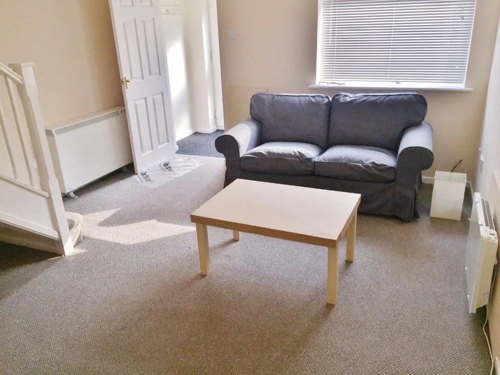 2 bedroom terraced house for rent