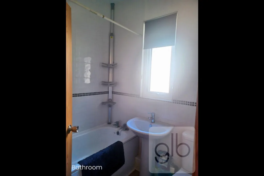 4 bedroom terraced house for rent