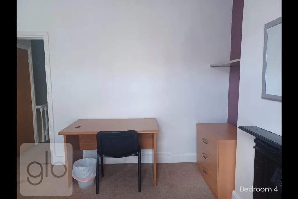 4 bedroom terraced house for rent