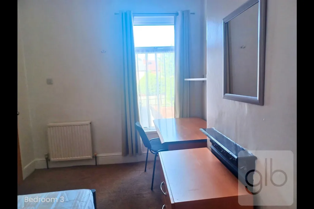 4 bedroom terraced house for rent
