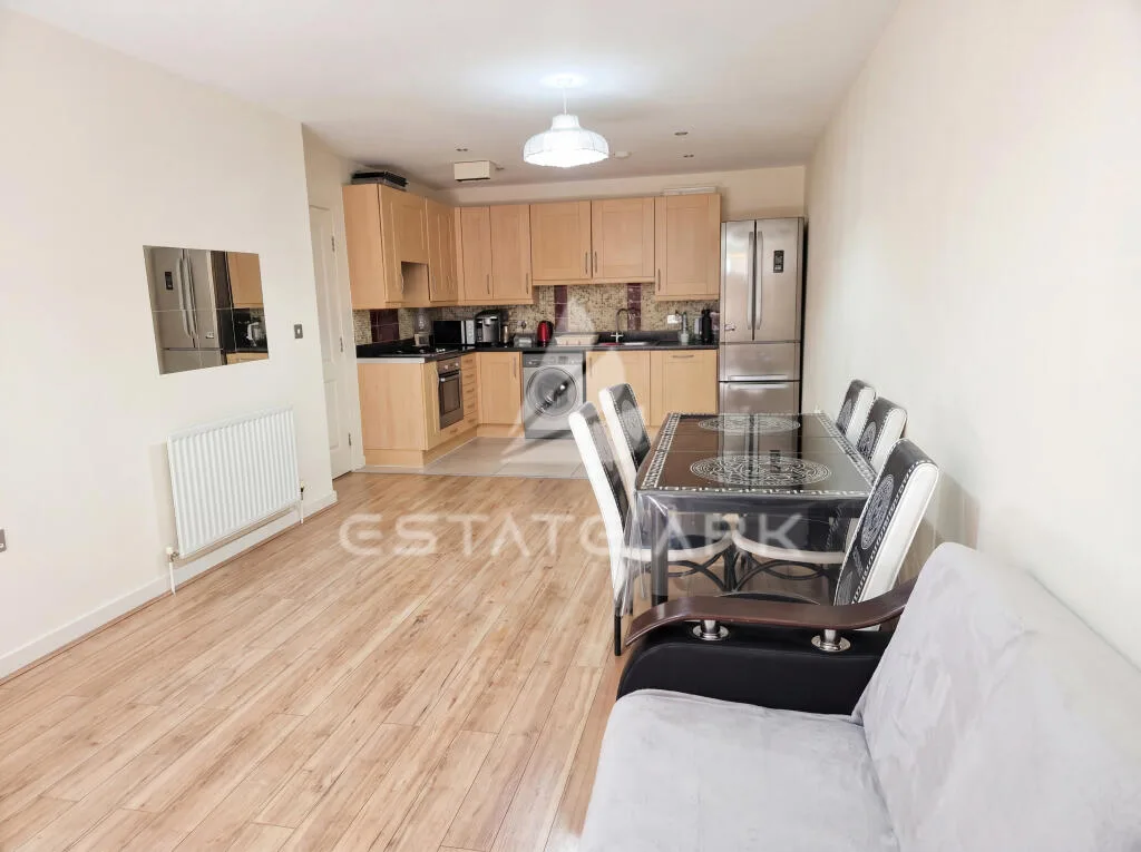 2 bedroom flat for rent