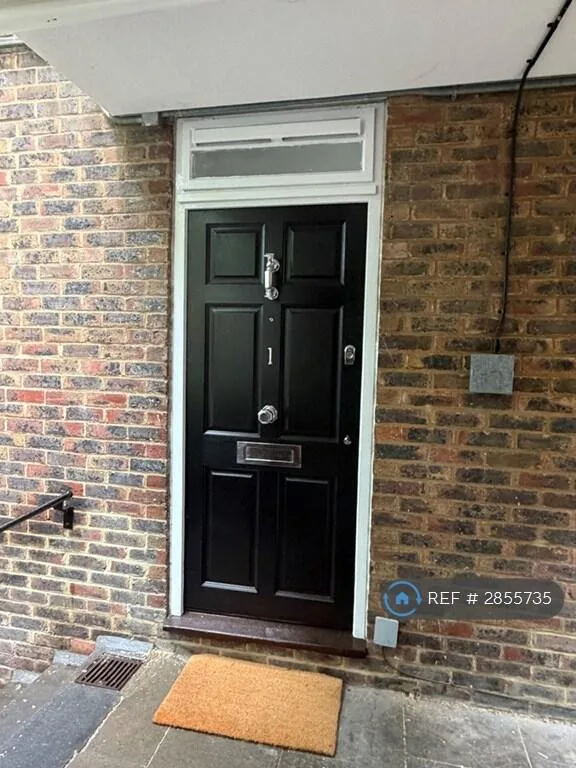 3 bedroom end of terrace house for rent