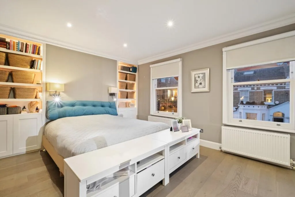 5 bedroom end of terrace house for rent
