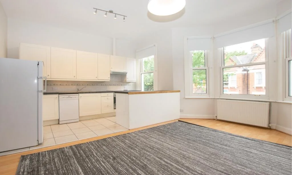 2 bedroom flat for rent