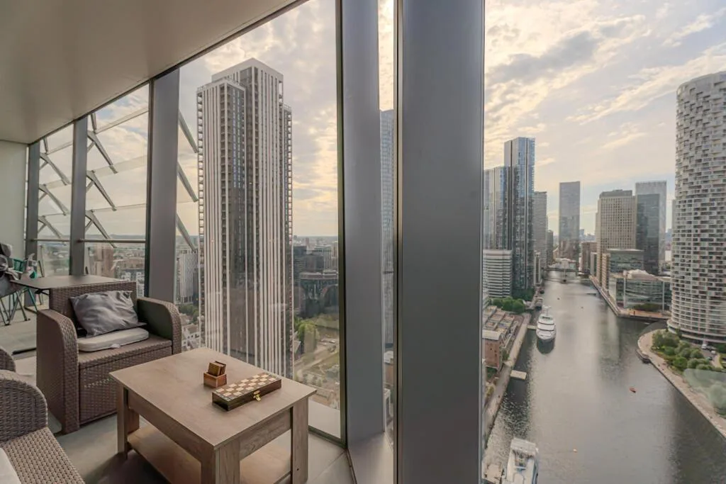 3 bedroom flat for rent