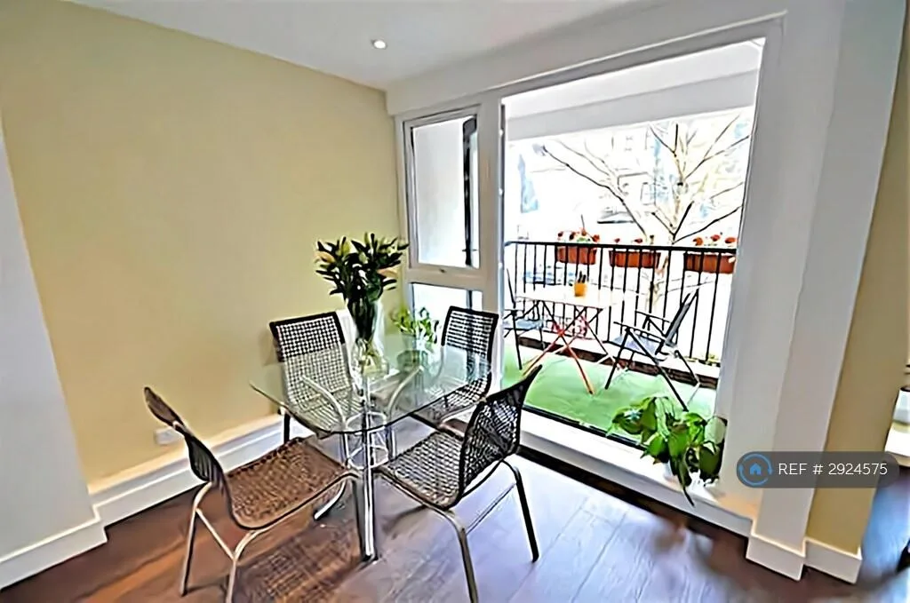 3 bedroom flat for rent