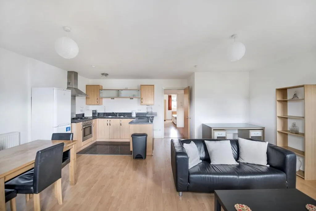 2 bedroom flat for rent