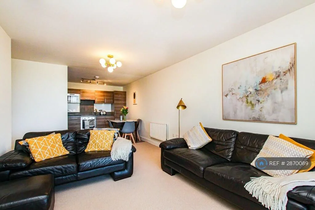 2 bedroom flat for rent