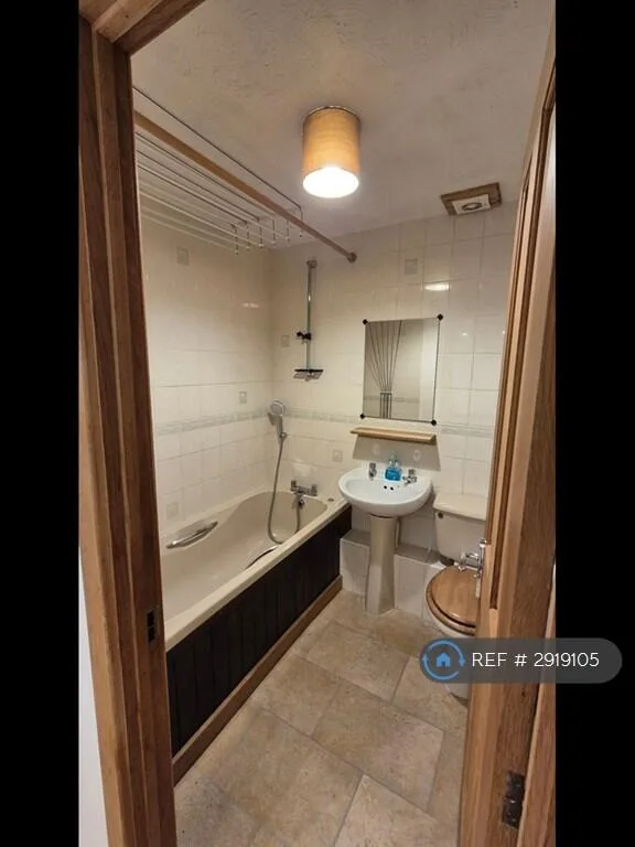 2 bedroom terraced house for rent