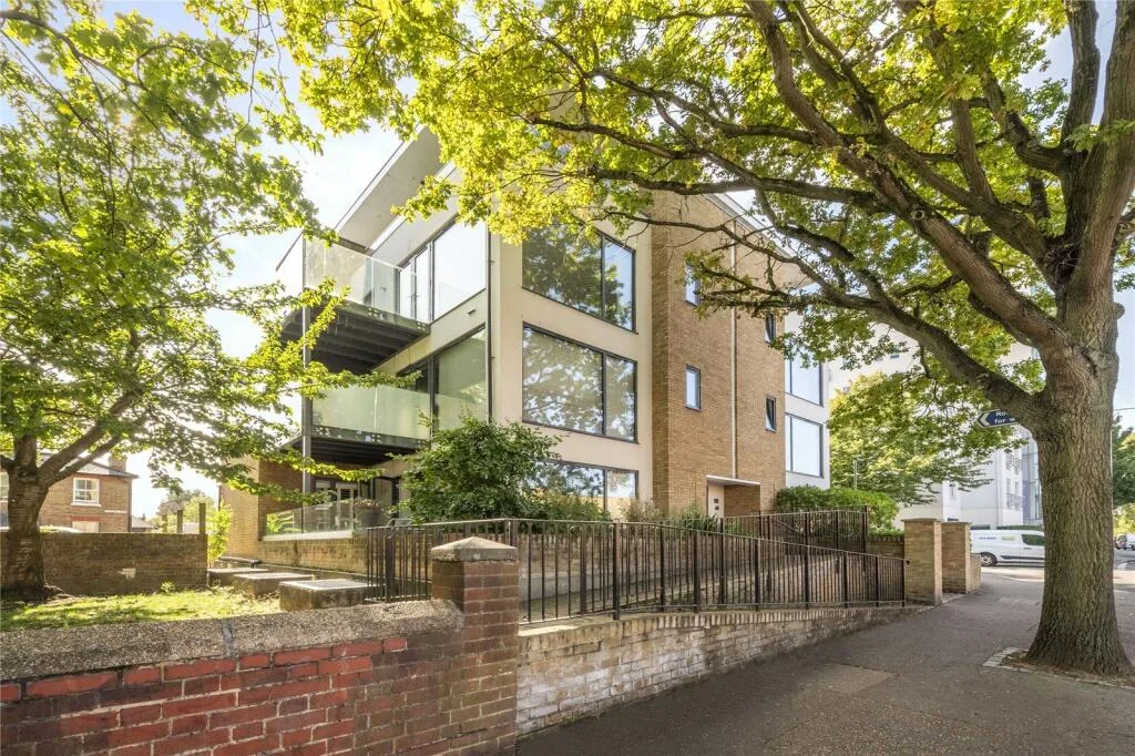 2 bedroom flat for rent