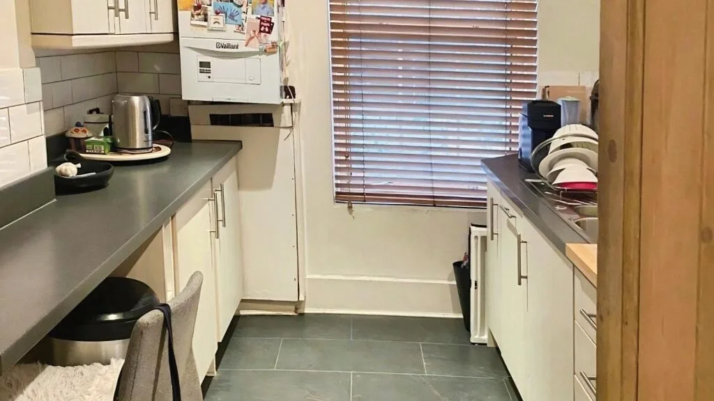 3 bedroom maisonette for rent