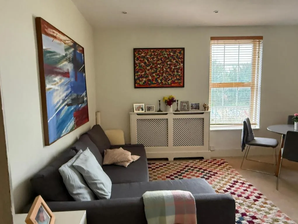 3 bedroom semi-detached house for rent