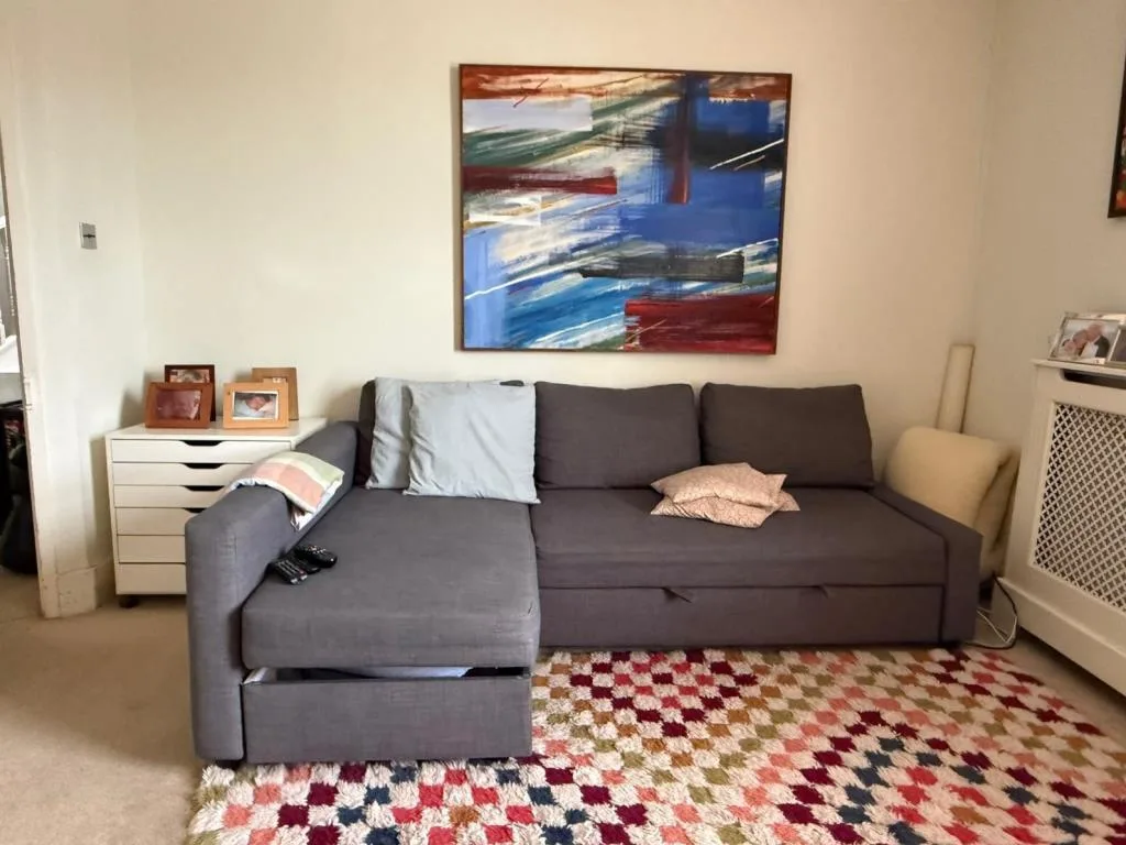 3 bedroom semi-detached house for rent
