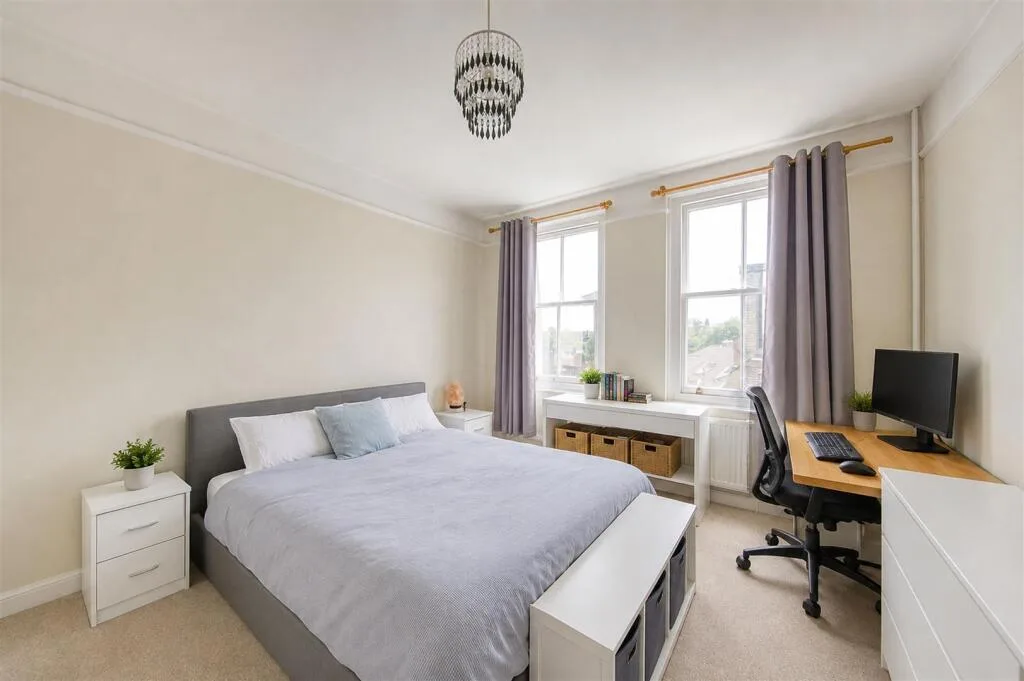 3 bedroom flat for rent