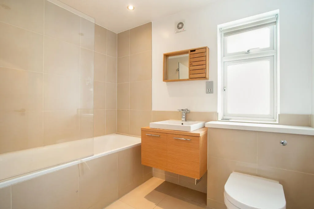 2 bedroom flat for rent