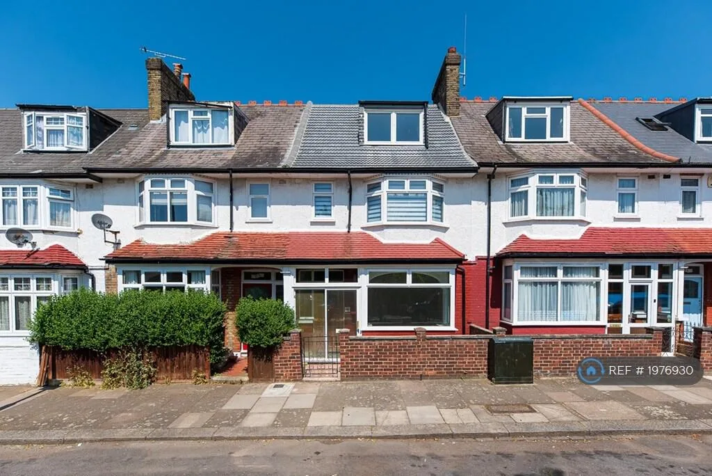 4 bedroom terraced house for rent