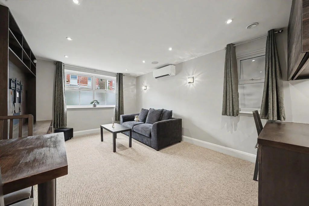 1 bedroom flat for rent