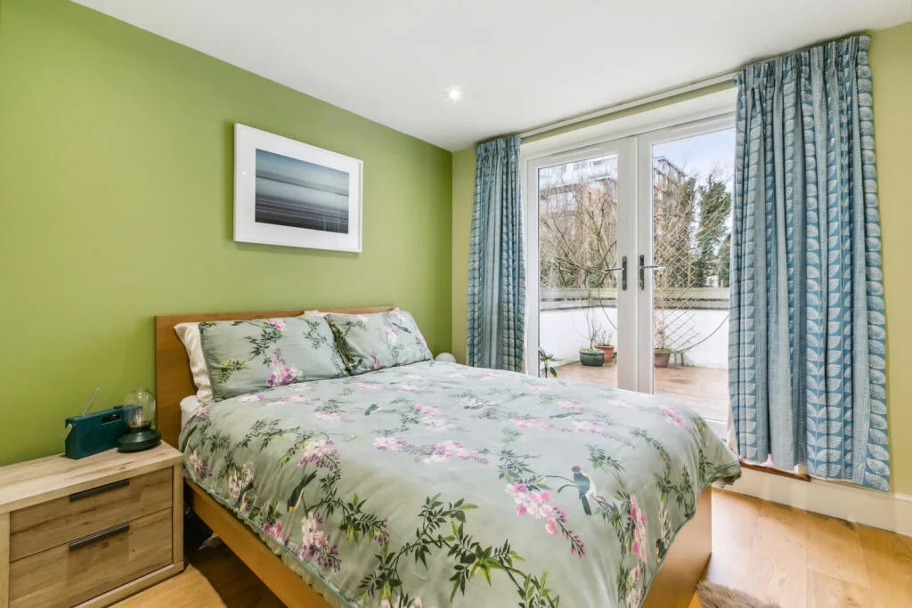 3 bedroom maisonette for rent