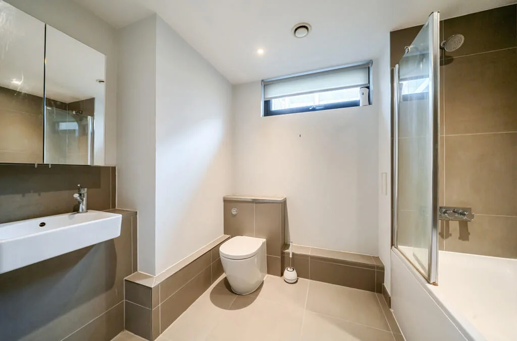 1 bedroom ground floor flat for rent