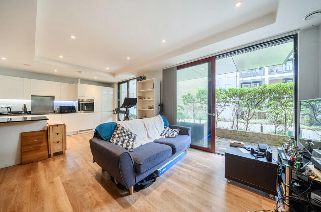 1 bedroom ground floor flat for rent