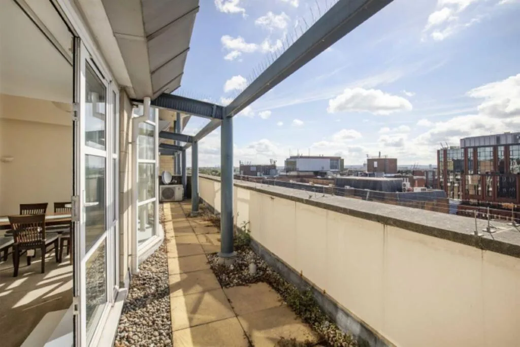 2 bedroom flat for rent