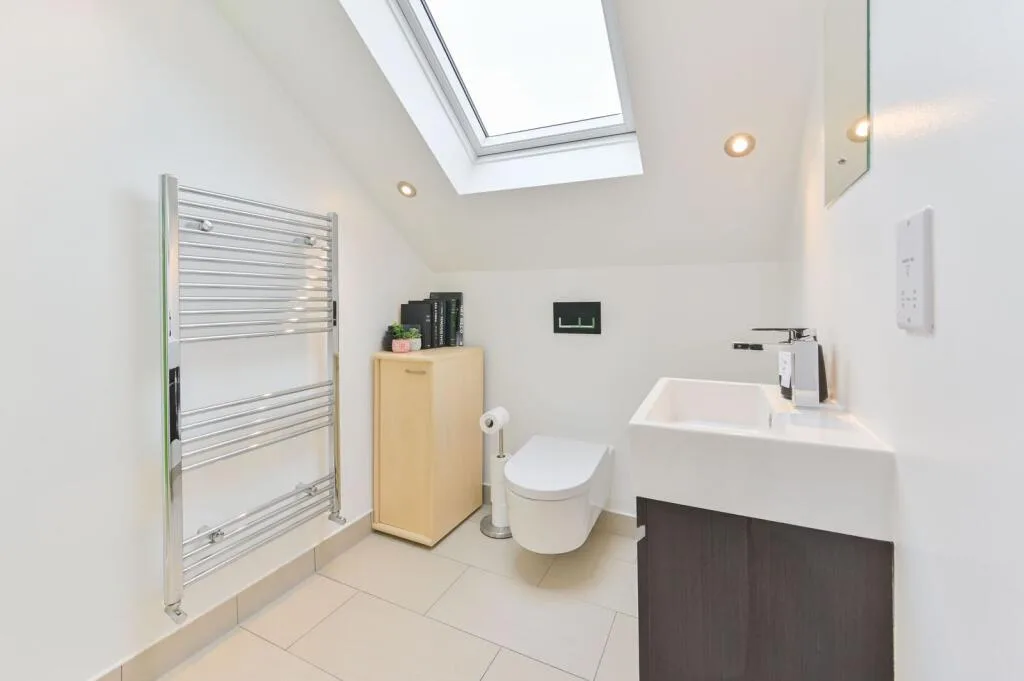 1 bedroom maisonette for rent