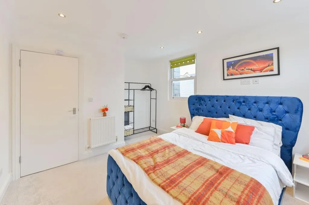 1 bedroom maisonette for rent