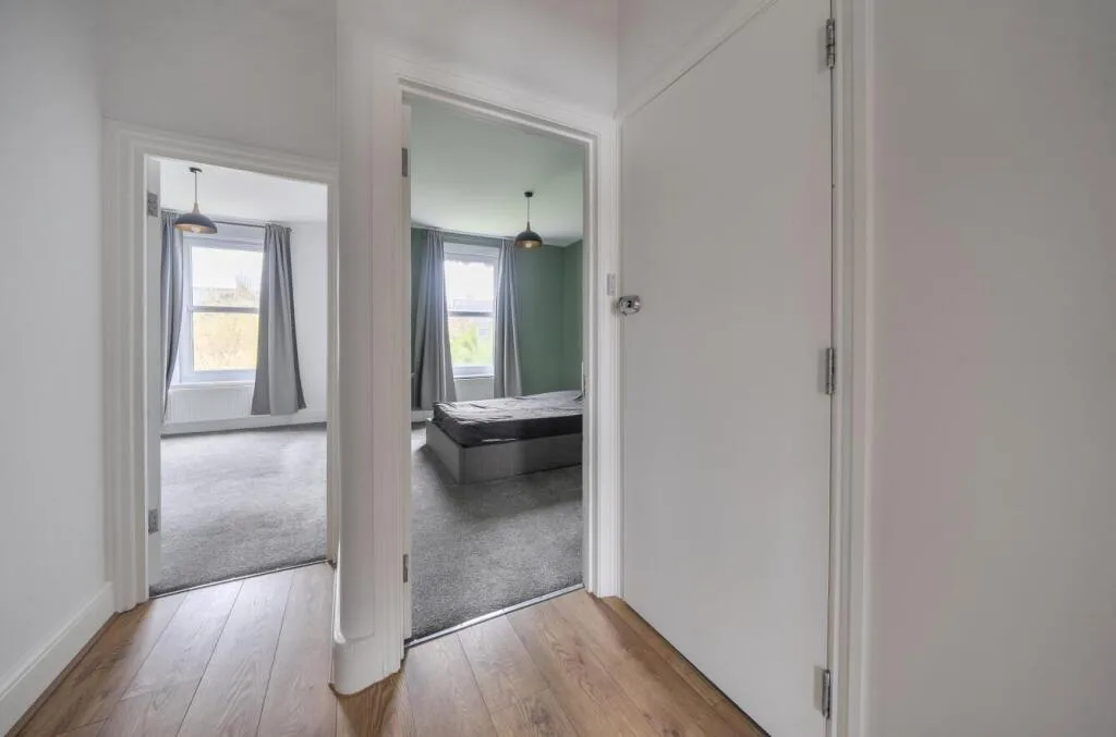 2 bedroom maisonette for rent