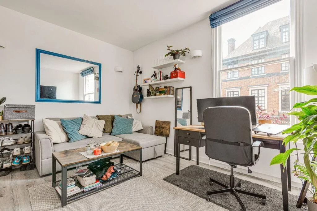1 bedroom flat for rent