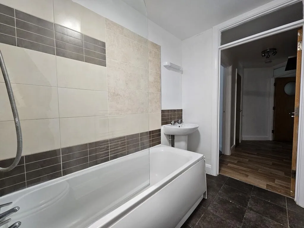 1 bedroom flat for rent