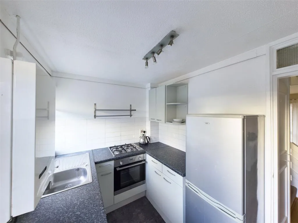 1 bedroom house for rent