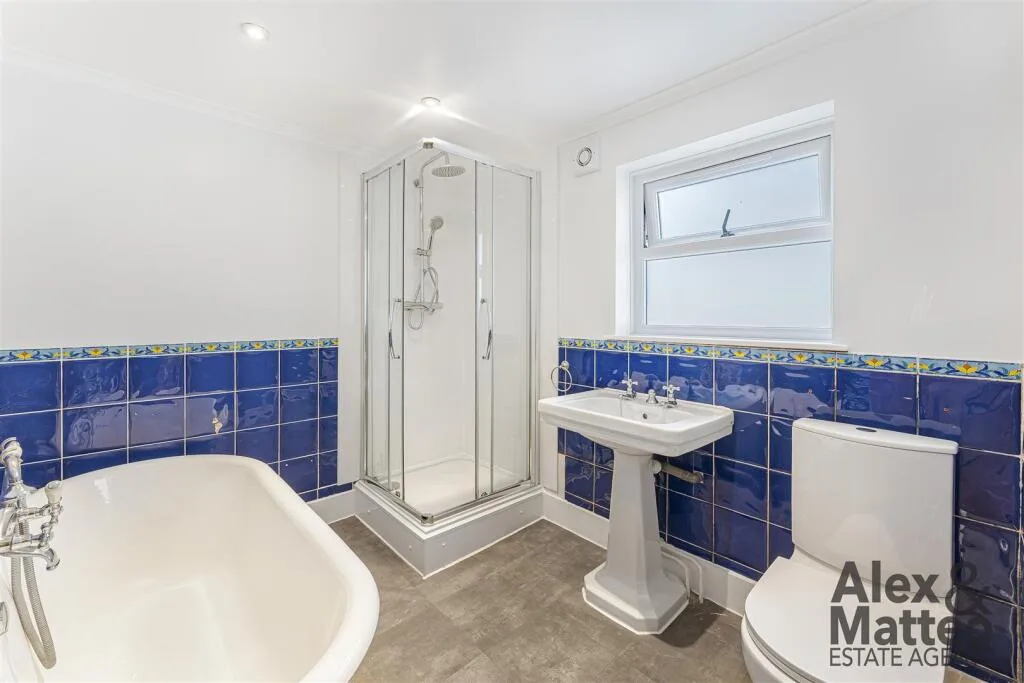 4 bedroom house for rent