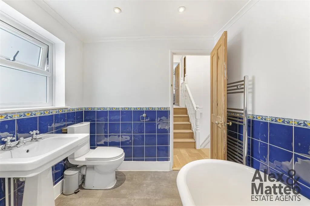 4 bedroom house for rent