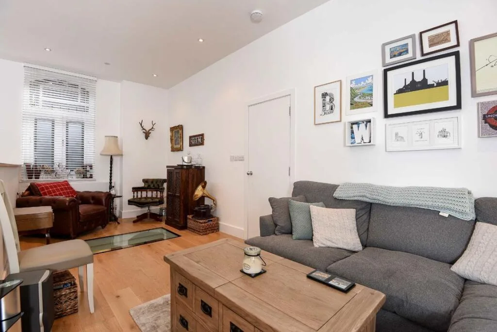 2 bedroom flat for rent
