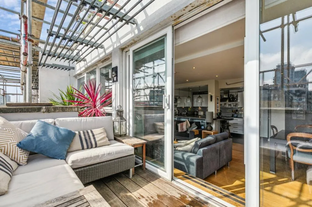 2 bedroom flat for rent