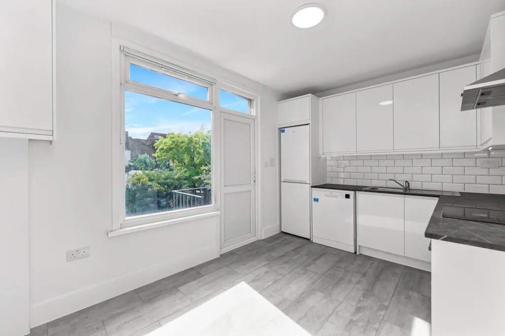 3 bedroom apartment for rent