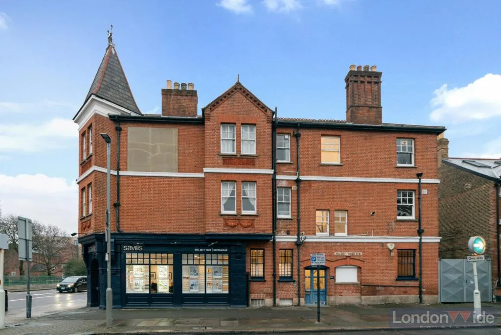 3 bedroom apartment for rent
