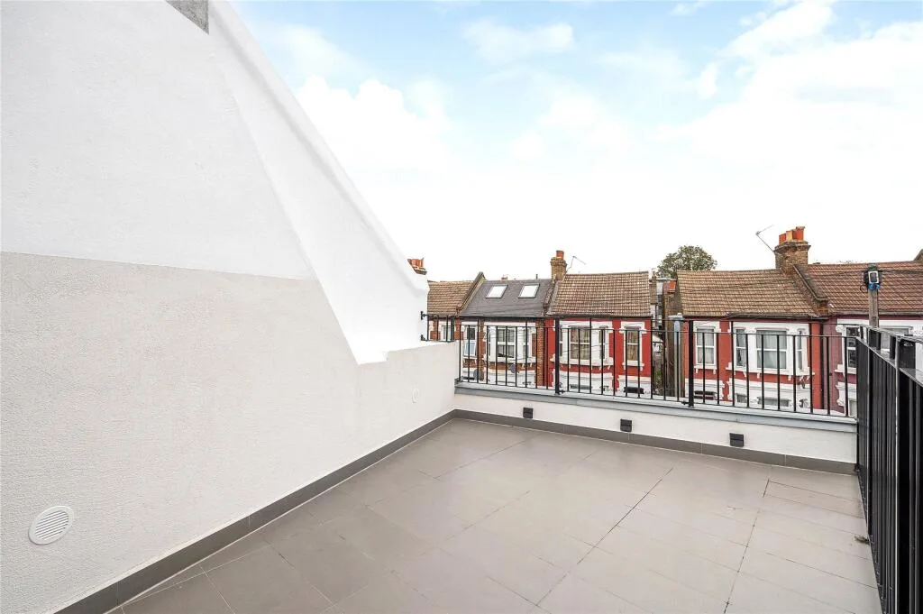 2 bedroom terraced house for rent