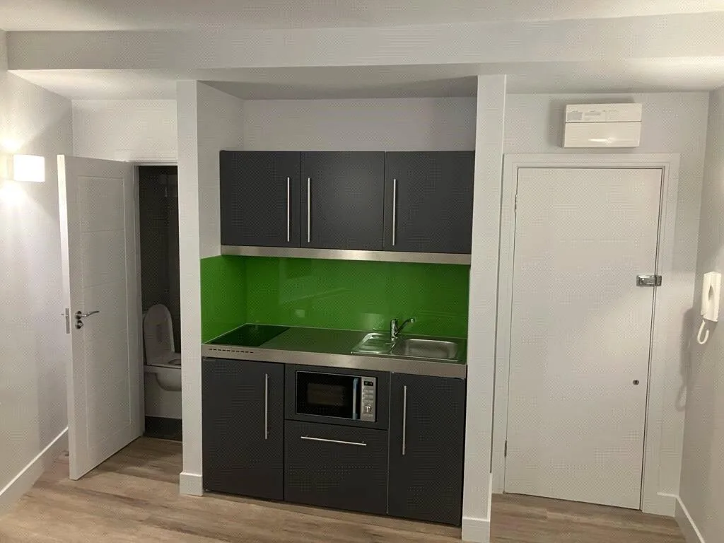 Studio apartment for rent