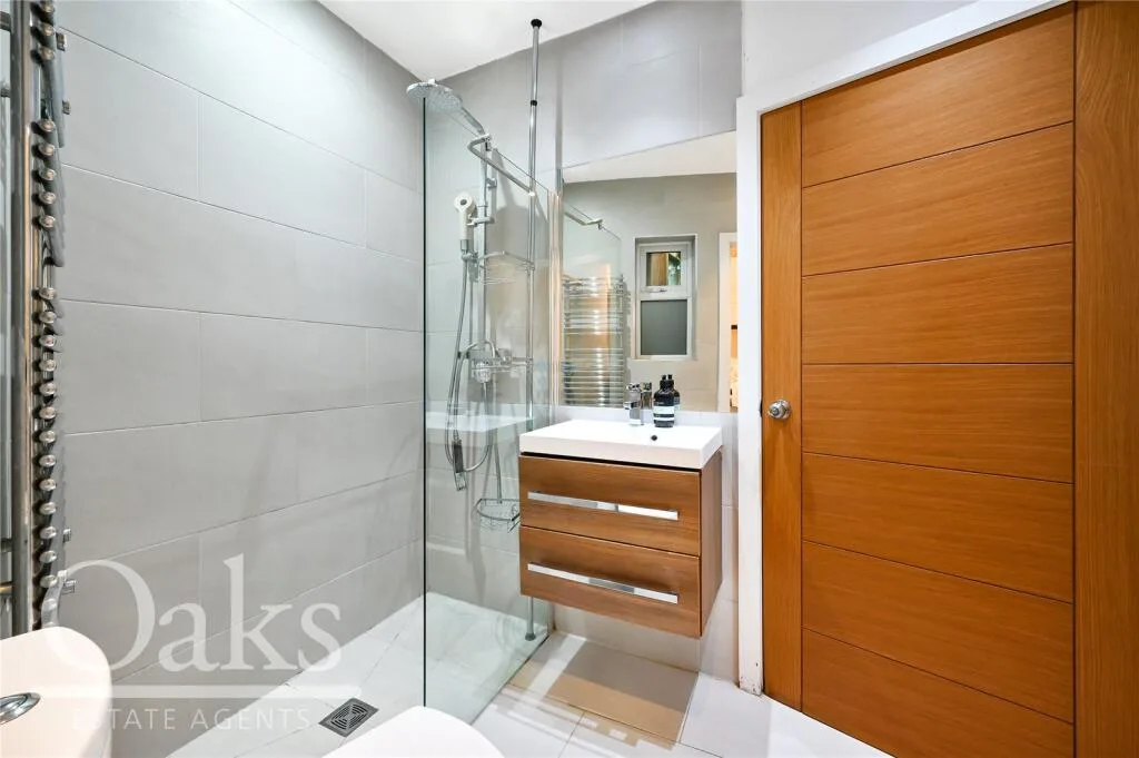 1 bedroom end of terrace house for rent