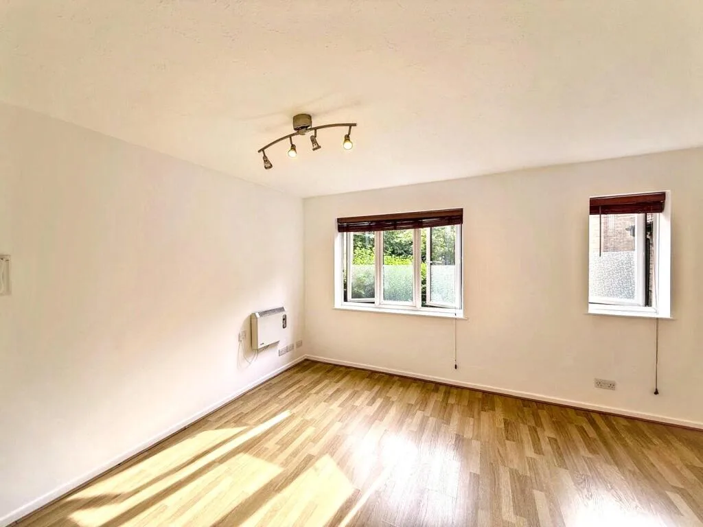 Studio apartment for rent